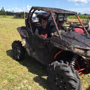 Meet your Posher, Eric n loni